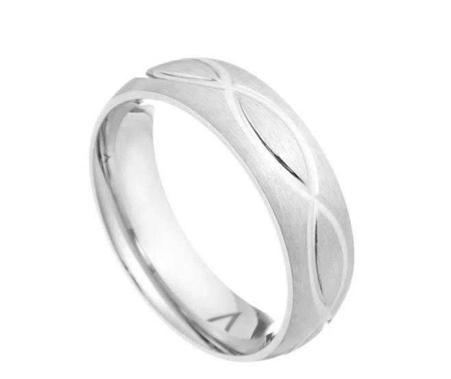 ALIANÇA BASIC ABAULADA FRISO